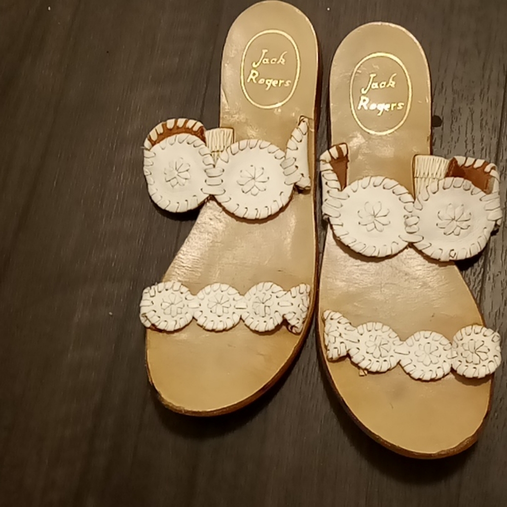 Three or of shoes